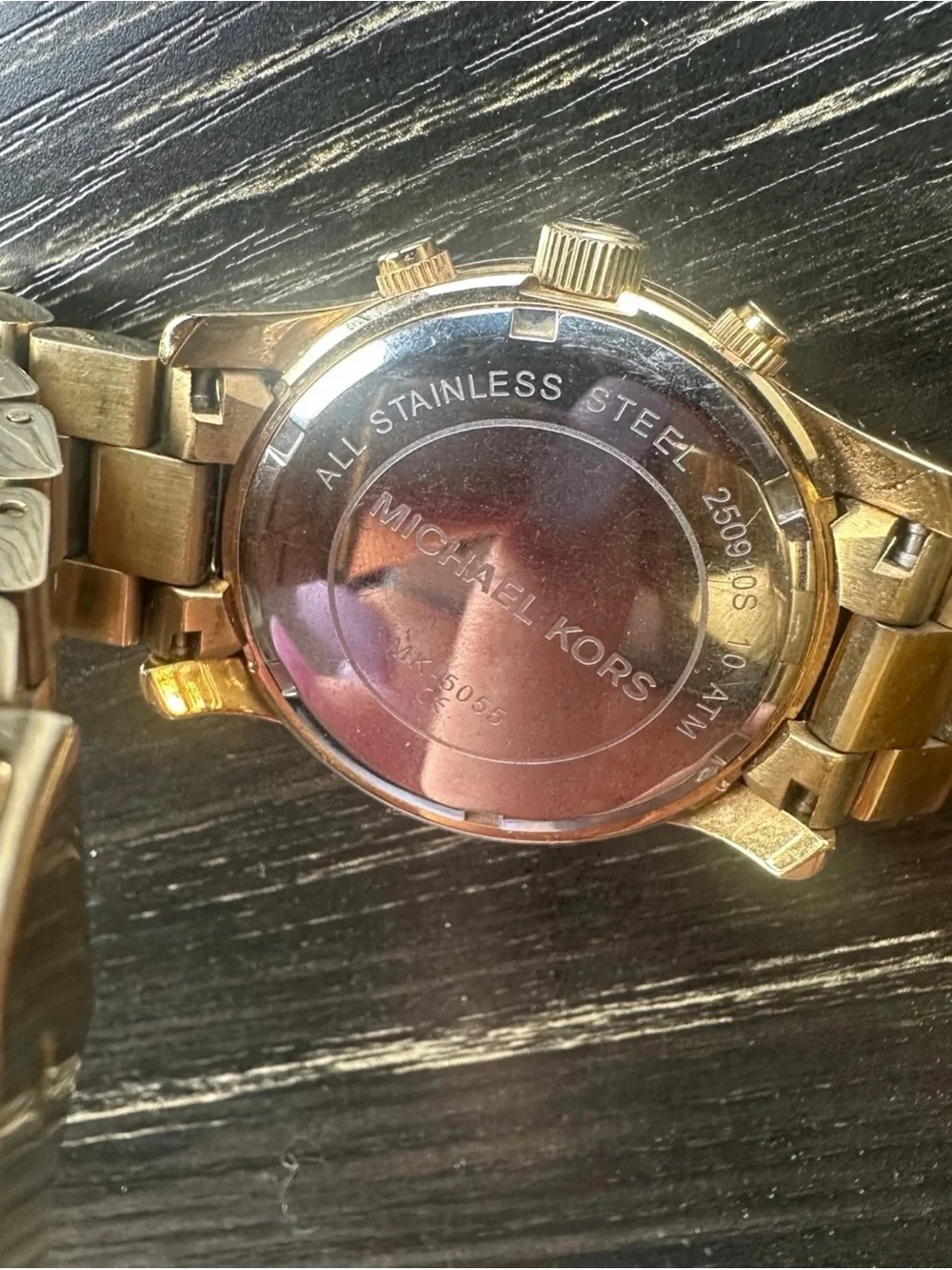 Michael Kors Runway MK5055 Women’s Gold-Tone Stainless Steel Chronograph Watch